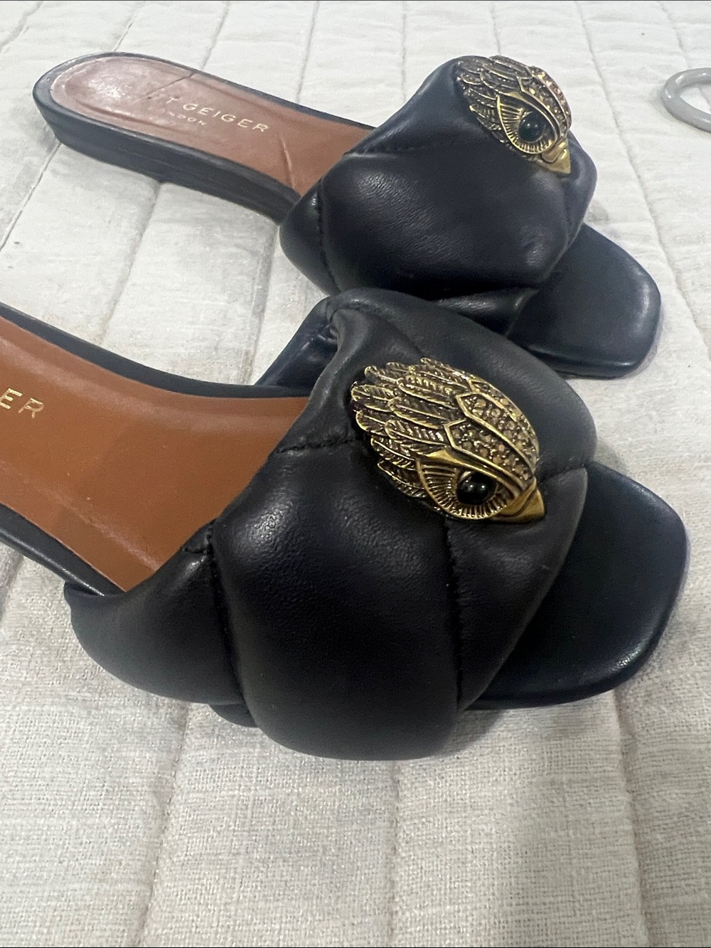 Kurt Geiger Kensington Puff Sandal used in good condition left shoe shows  wear